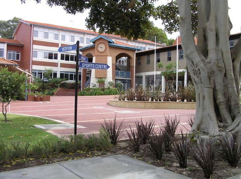 Iona Presentation College - Melbourne School 0