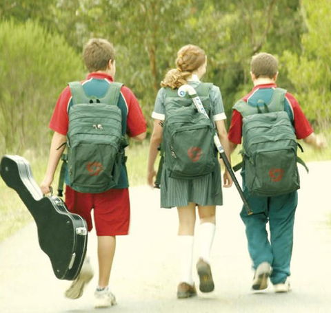 ELTHAM College - Melbourne School 3