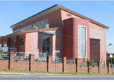 Lourdes Hill College - Melbourne School 1