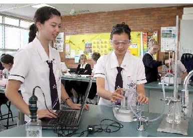 Lourdes Hill College - Melbourne School 2