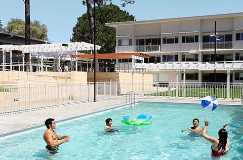 Murdoch University Student Village - Melbourne School 1