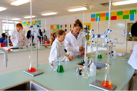 Carrum Downs Secondary College - Melbourne School 3
