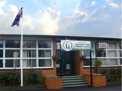 University Park Primary School - Melbourne School 1
