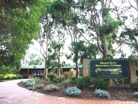 Mount Erin College - Melbourne School 2