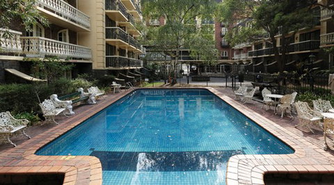 RMIT Village - Melbourne School 3