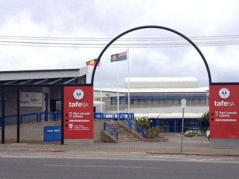 TAFE SA Port Lincoln Campus - Melbourne School 0