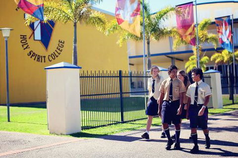 Holy Spirit College - Melbourne School 0