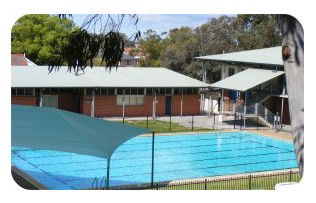 Cerdon College - Melbourne School 1