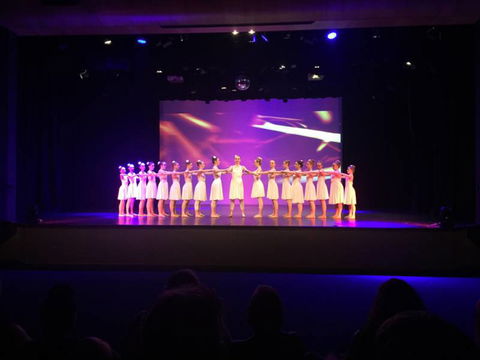 Dianne McLellan Dancers - Melbourne School 5