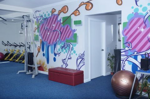 Cairns Personal Trainers - Melbourne School 2