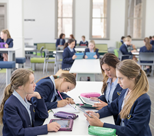 St Columba's Catholic College, Springwood - Melbourne School 1