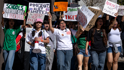 Anti-ICE walkout exposes how school district 'failed' parents, risked student safety: 'Broken my trust' Melbourne School