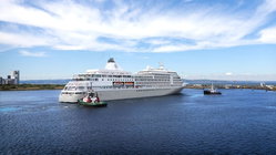 Cruise ship battles rough Pacific seas to save injured, stranded sailor Melbourne School