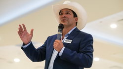 Pop star-turned-Dem candidate's defense of graphic murder video resurfaces in key House race Melbourne School