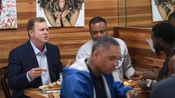 Spencer Pratt stops at iconic LA restaurant on Election Day, vows to make city 'streets safe again' Melbourne School